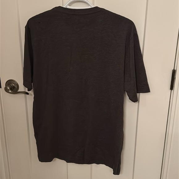 Authentic Ginger Clothing Company charcoal grey T-shirt, men’s size small - Picture 5 of 5